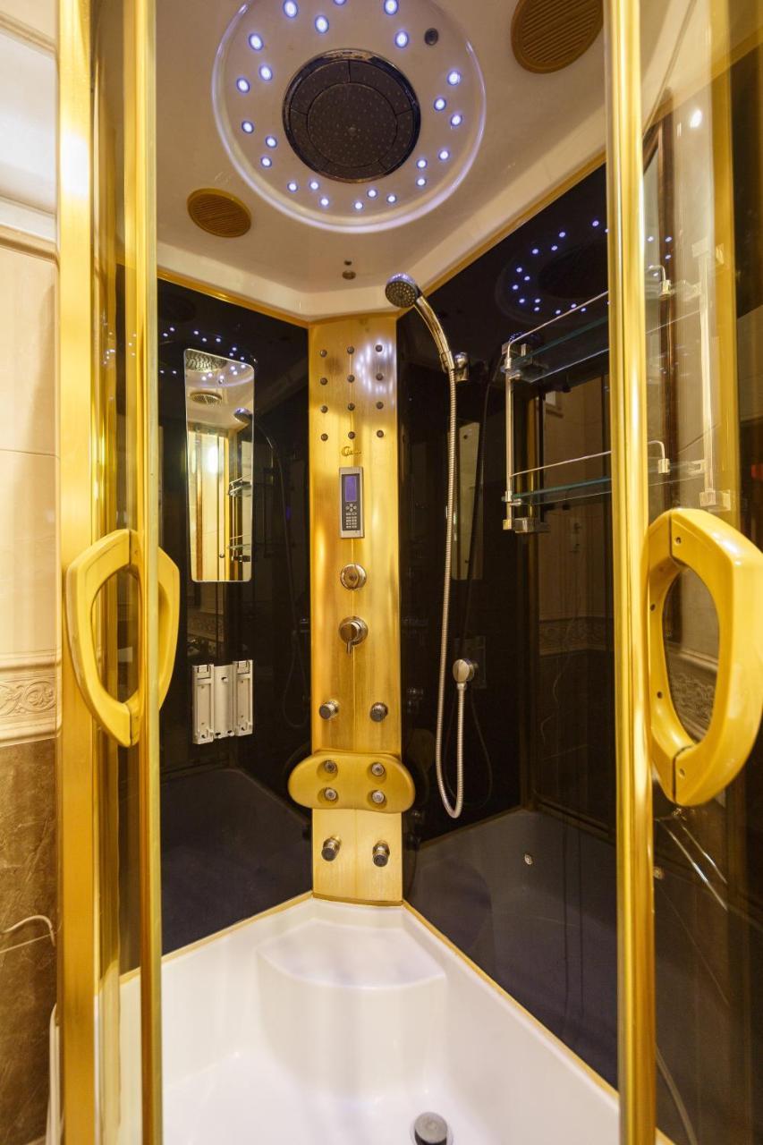 Hostel Suputnyk 利沃夫 外观 照片